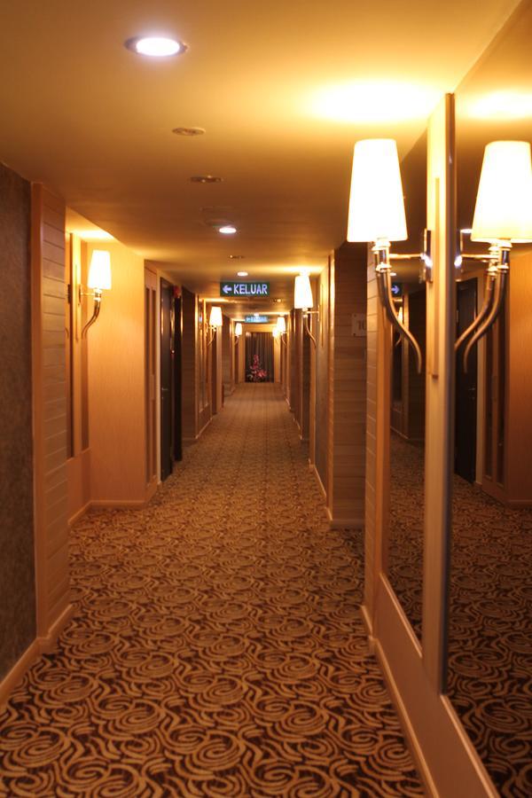 JC Mark Hotel Bintulu Exteriör bild