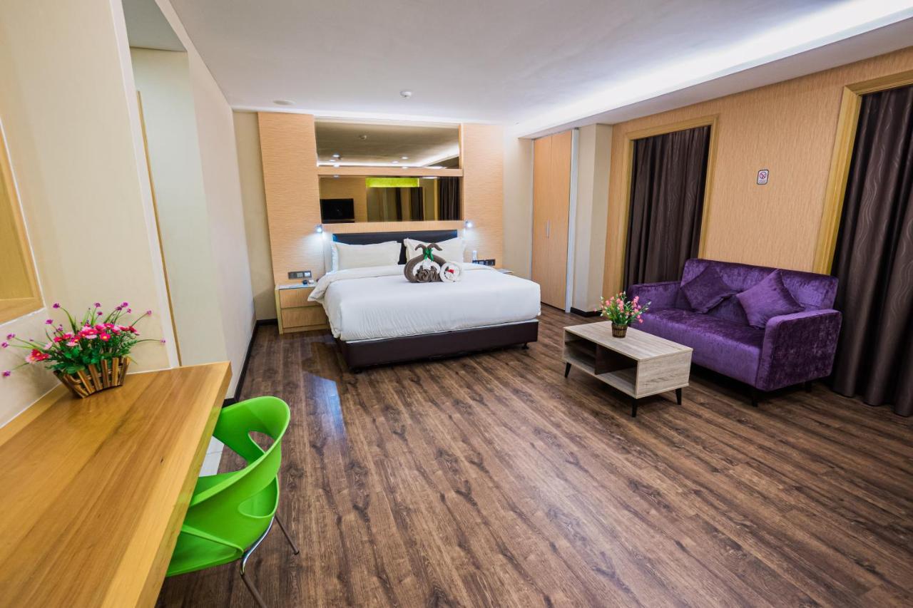 JC Mark Hotel Bintulu Exteriör bild